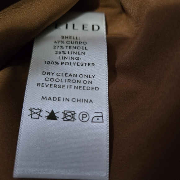 VEILED-NWT- Linen Longline Cupro Double-Breasted Blazer in Baked Clay. Medium - Picture 9 of 11